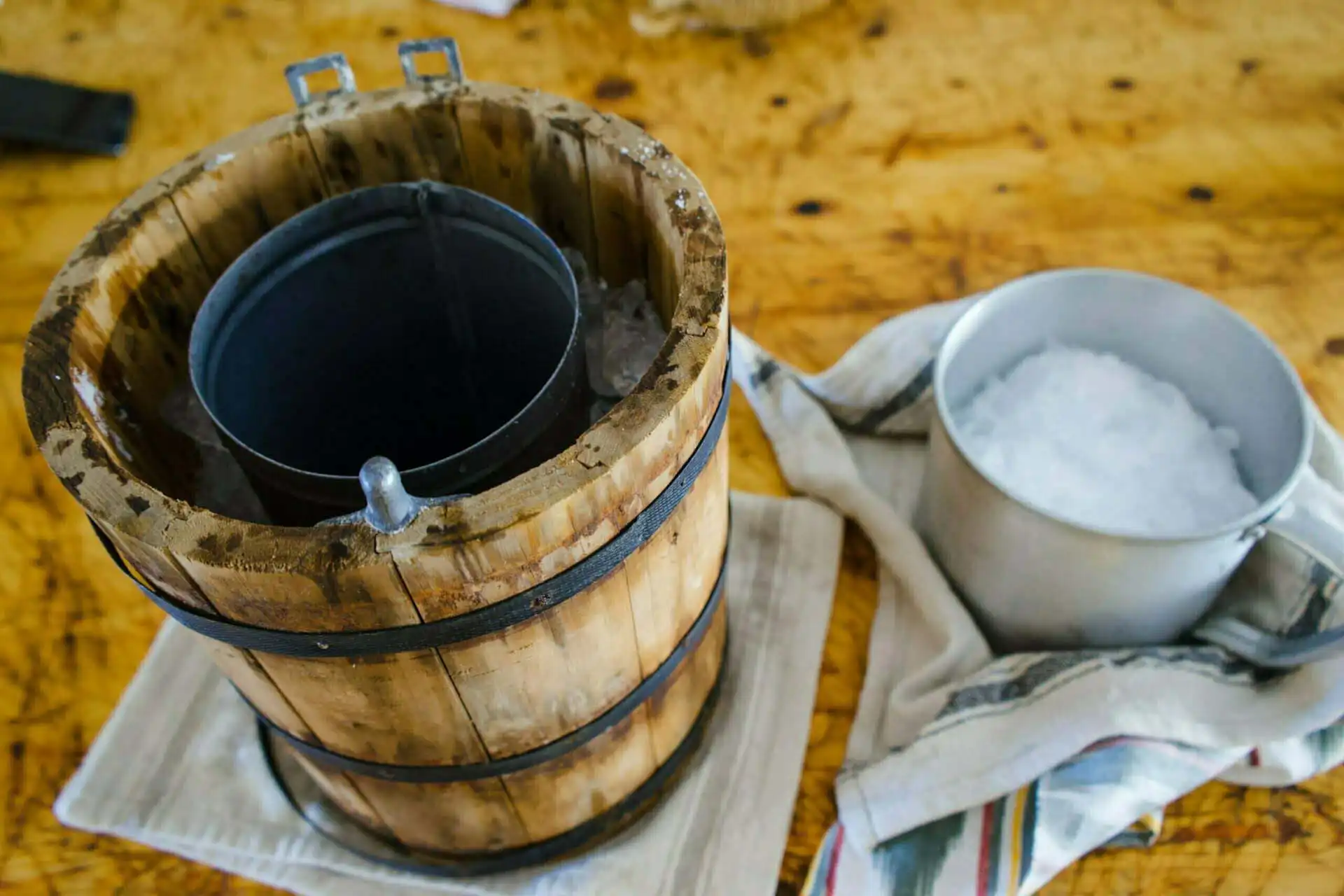 Old-fashioned Ice Cream Experience
